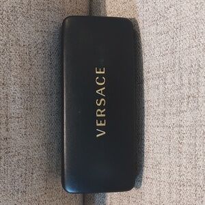 Versace eye glass case Gently Used